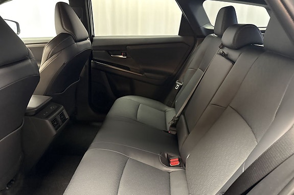 Subaru E-Outback 8 of 9