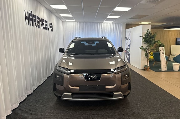 Subaru E-Outback 2 of 8
