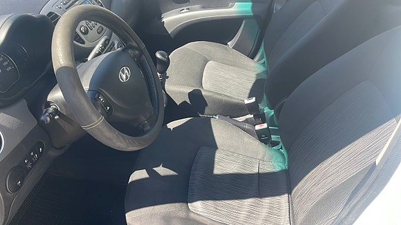Hyundai i10 6 of 11