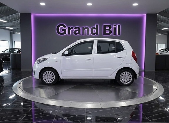 Hyundai i10 4 of 5