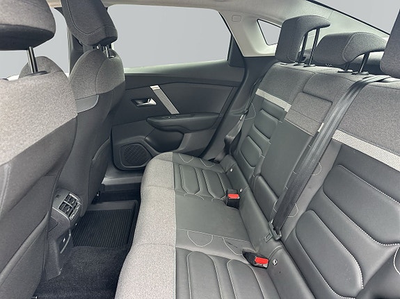 Citroen C4 X 10 of 15