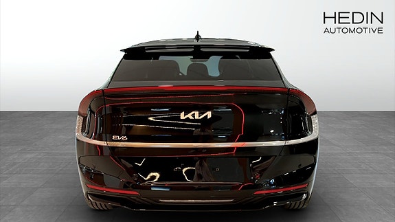Kia EV6 7 of 9
