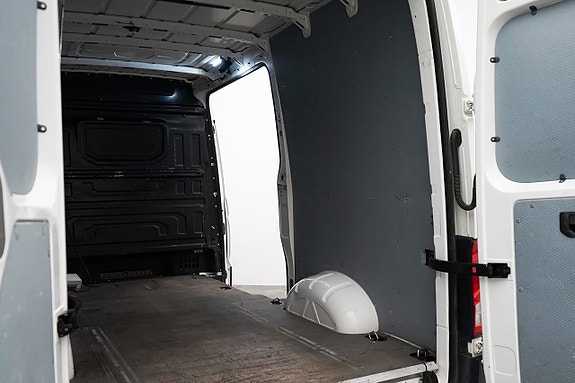Volkswagen Crafter 35 17 of 22
