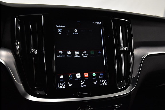 Volvo V60 17 of 24