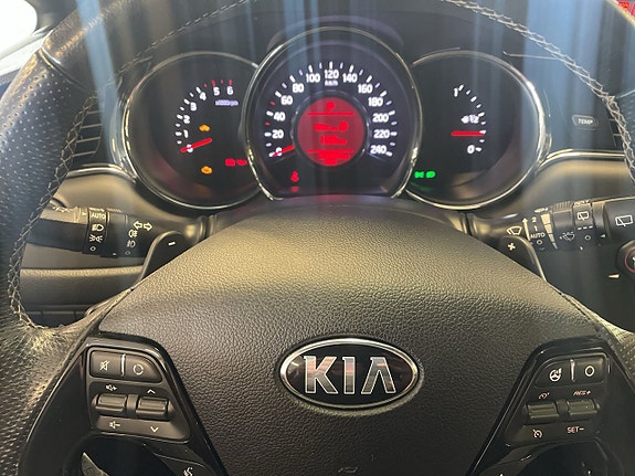 Kia Ceed 10 of 12