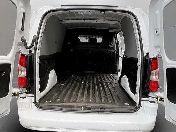 Peugeot Partner 15 of 15