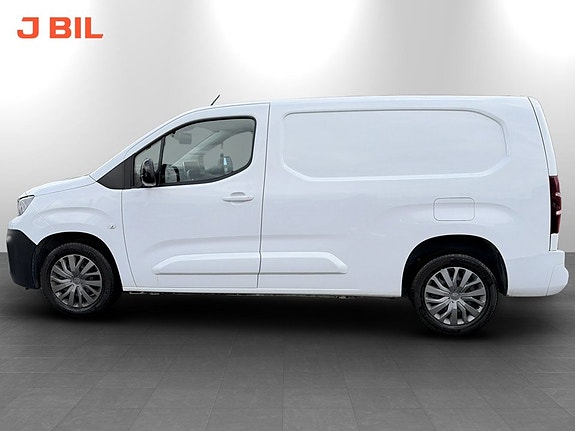 Peugeot Partner 3 of 5