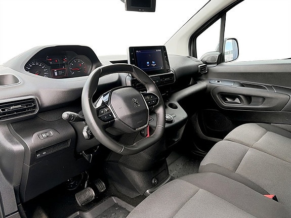 Peugeot Partner 7 of 15