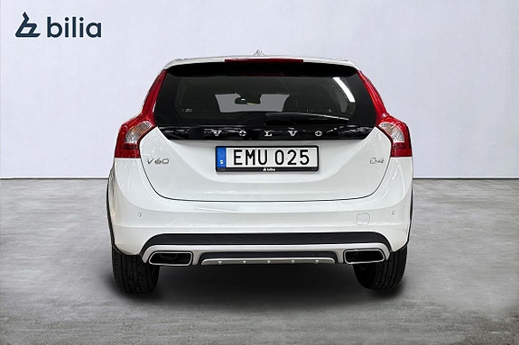 Volvo V60 Cross Country 17 of 21