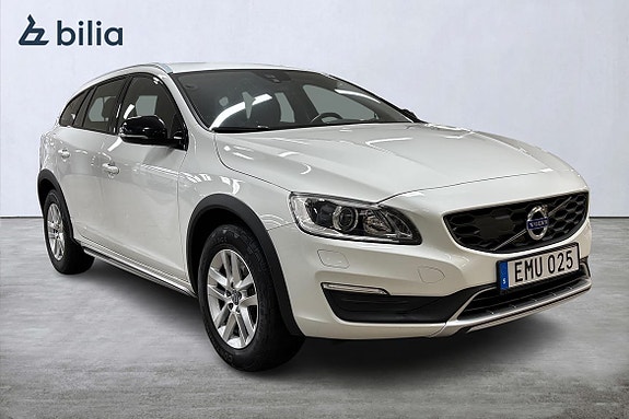 Volvo V60 Cross Country 15 of 21
