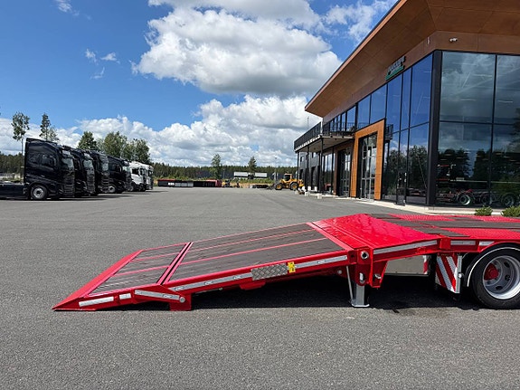 Hakarps - 42 tons maskinvagn med hydraulisk ramp fullbredd 10 of 12