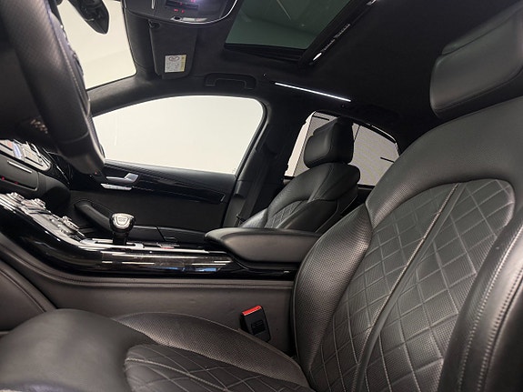 Audi S8 19 of 26