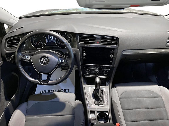 Volkswagen Golf Alltrack 8 of 14