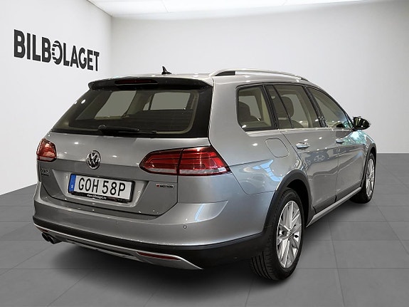 Volkswagen Golf Alltrack 4 of 14