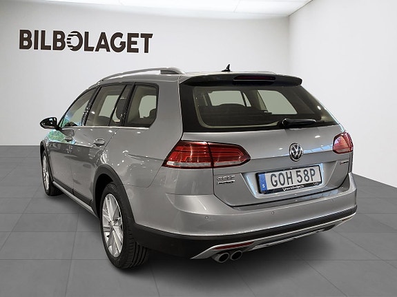 Volkswagen Golf Alltrack 3 of 14