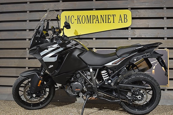 KTM 1290 Super Adventure S 4 of 5