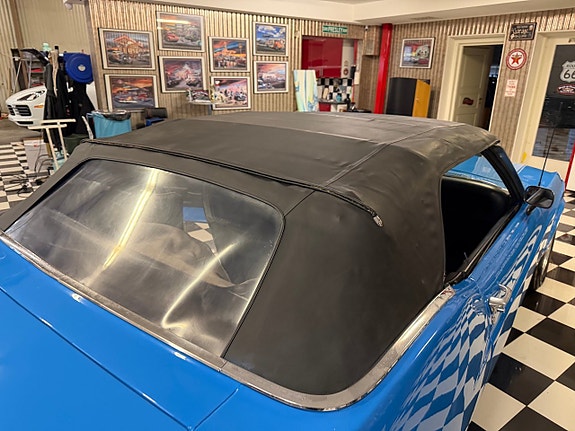 Ford Mustang 17 of 21