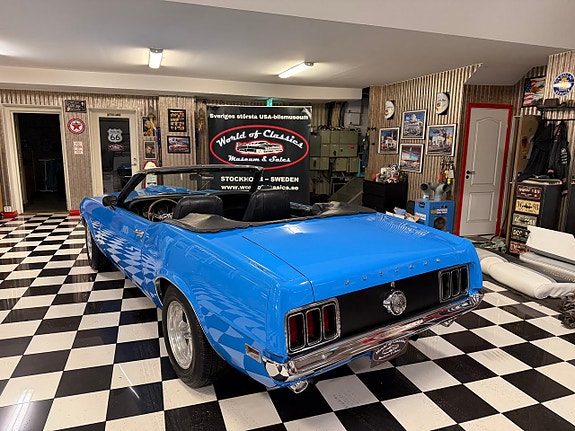 Ford Mustang 6 of 21