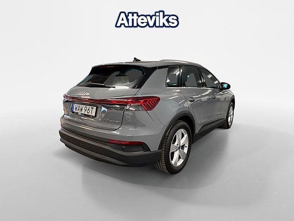 Audi Q4 e-tron 3 of 17