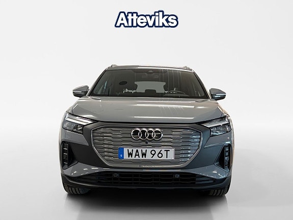 Audi Q4 e-tron 8 of 17