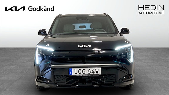 Kia EV3 2 of 5