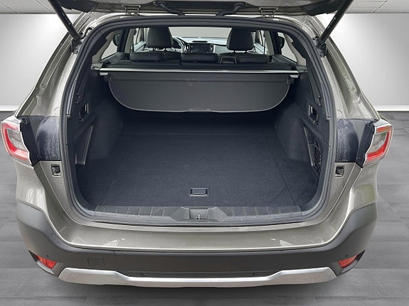 Subaru Outback 11 of 12