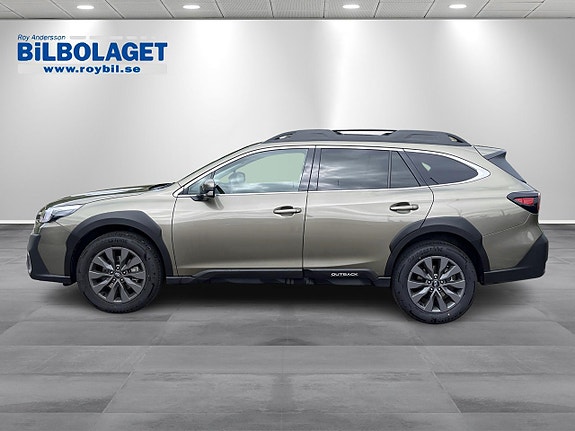 Subaru Outback 2 of 5