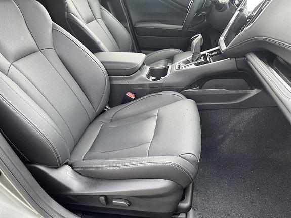 Subaru Outback 12 of 12