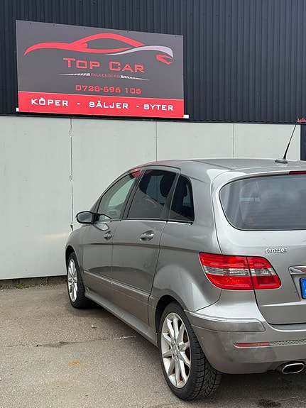 Mercedes-Benz B170 5 of 5