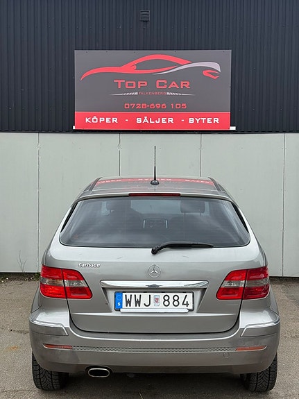 Mercedes-Benz B170 4 of 5
