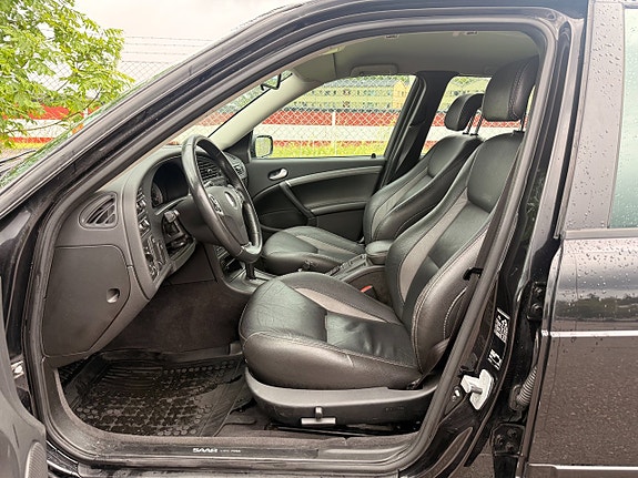 Saab 9-5 6 of 11