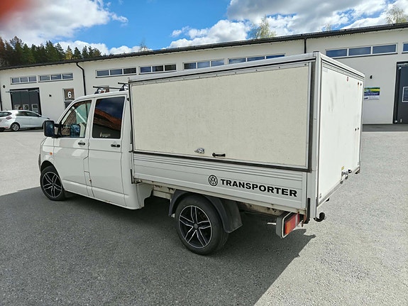 Volkswagen Transporter 2 of 5