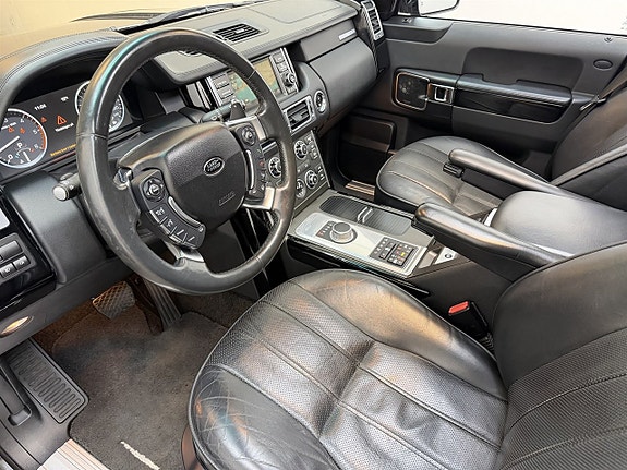 Land Rover Range Rover 3 of 5