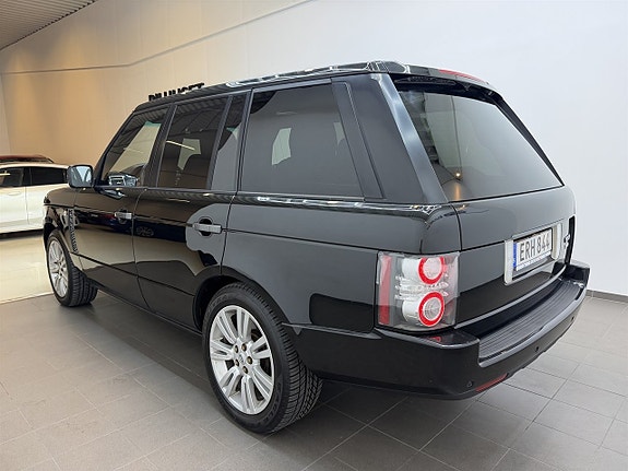 Land Rover Range Rover 2 of 5