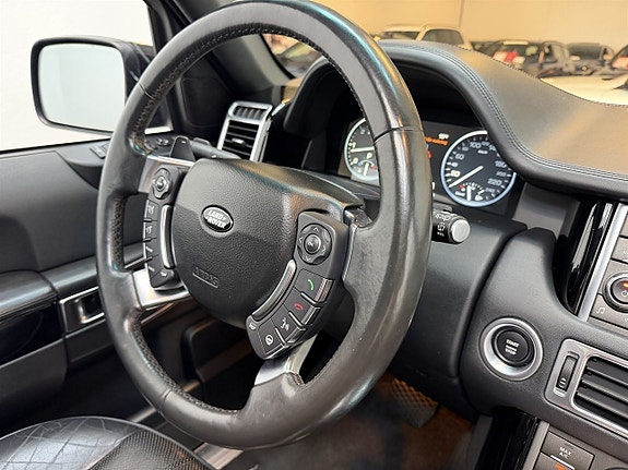 Land Rover Range Rover 14 of 19