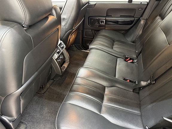 Land Rover Range Rover 5 of 5