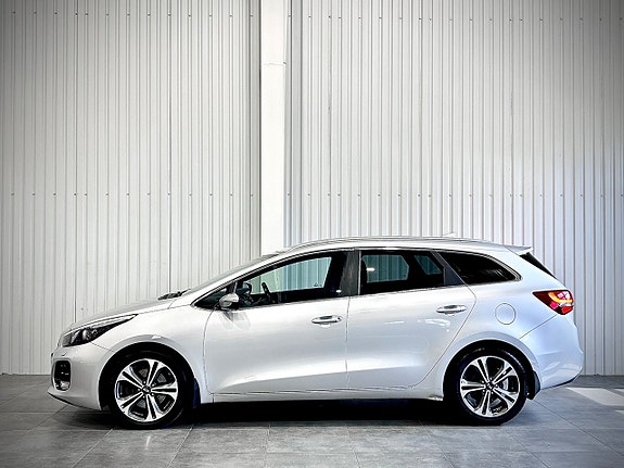 Kia Ceed 5 of 5