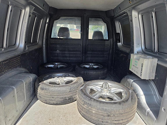Volkswagen Caddy 7 of 7