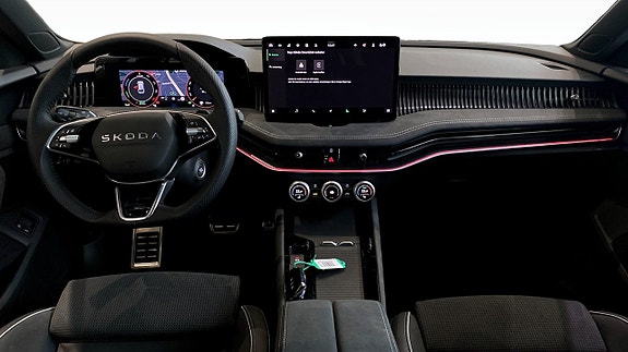 Skoda Superb 10 of 18