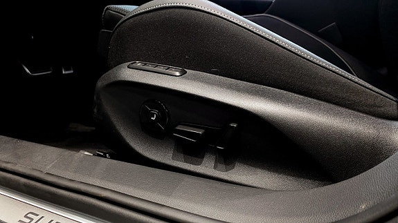 Skoda Superb 14 of 18