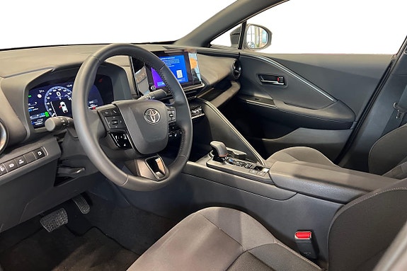 Toyota C-HR 13 of 22