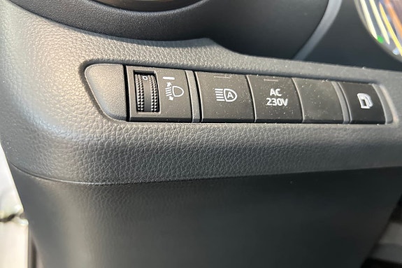 Toyota C-HR 22 of 22