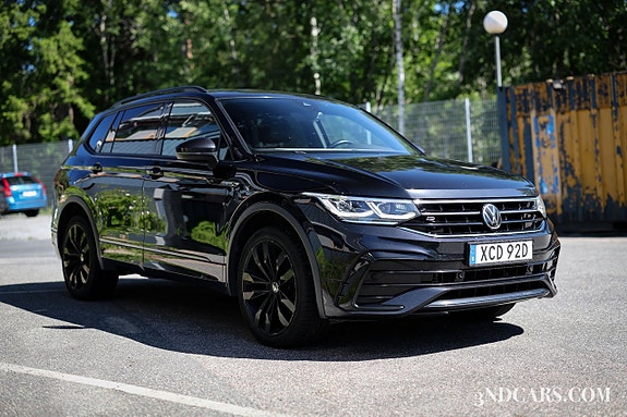 Volkswagen Tiguan Allspace 3 of 5