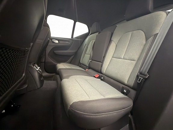 Volvo XC40 25 of 30