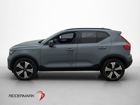 Volvo XC40 6 of 30