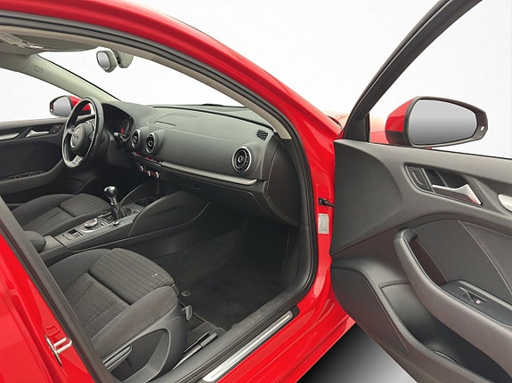 Audi A3 10 of 27