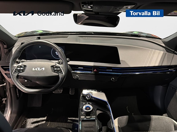 Kia EV6 7 of 14