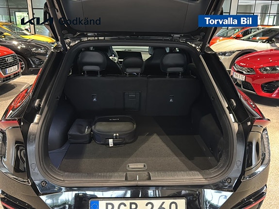 Kia EV6 14 of 14