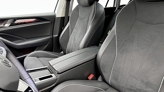 Volkswagen Passat 8 of 19