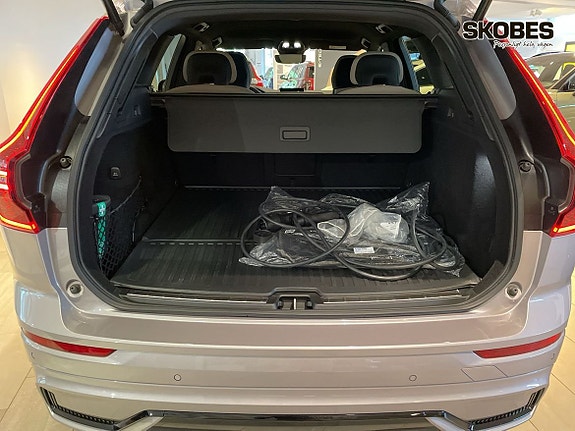 Volvo XC60 17 of 20